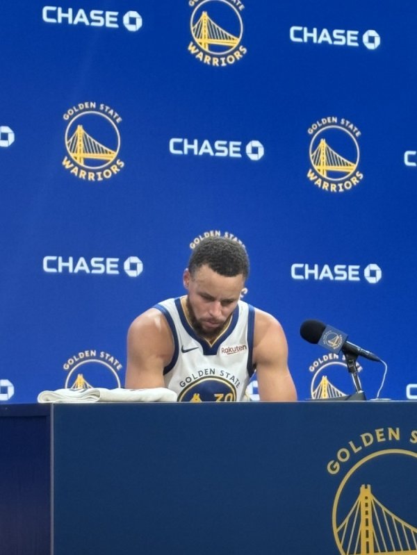 淘股神 库里谈两连胜: 我们还没有太多的磨合机会 这样的开局真的很棒